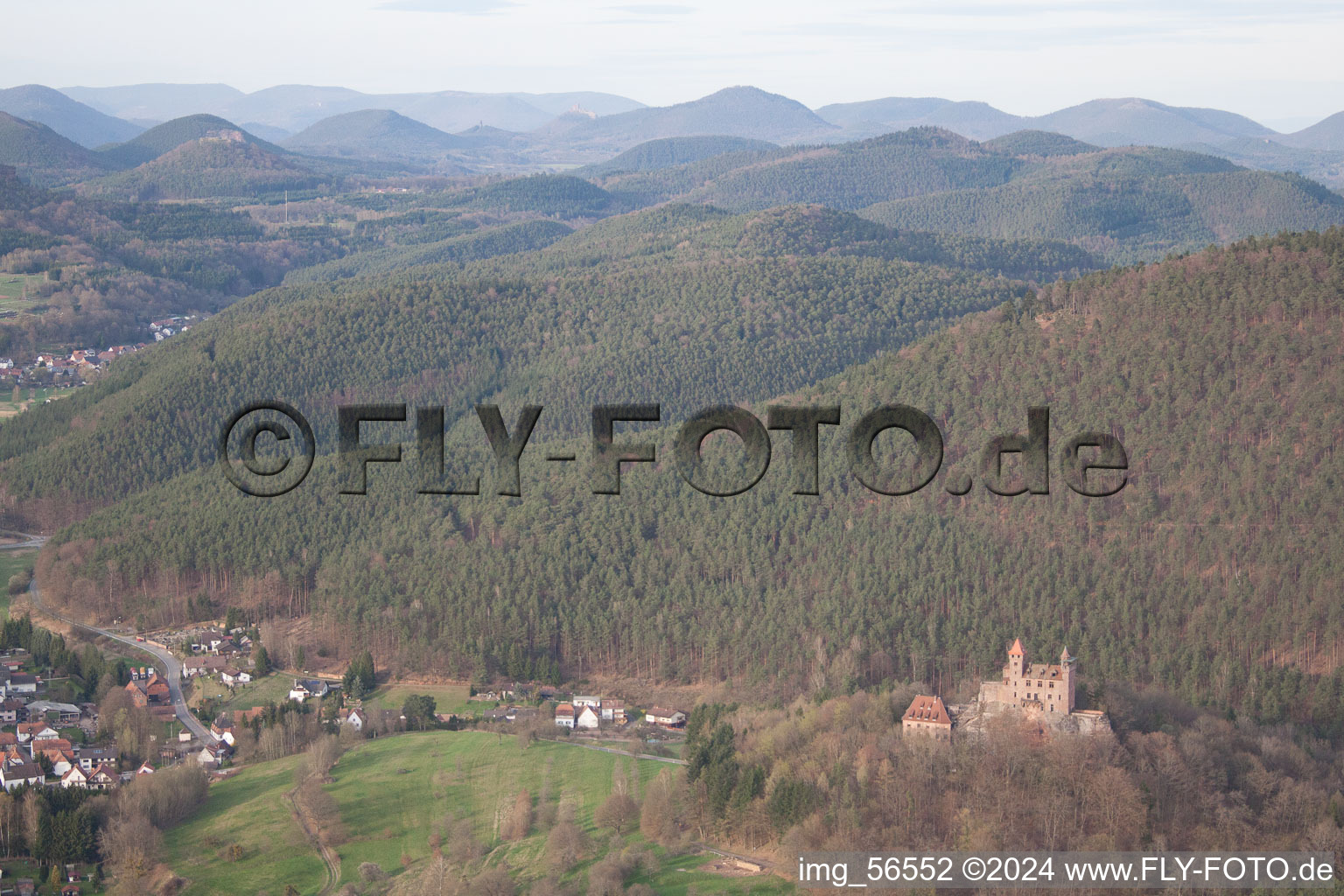 Vue oblique de Erlenbach bei Dahn dans le département Rhénanie-Palatinat, Allemagne