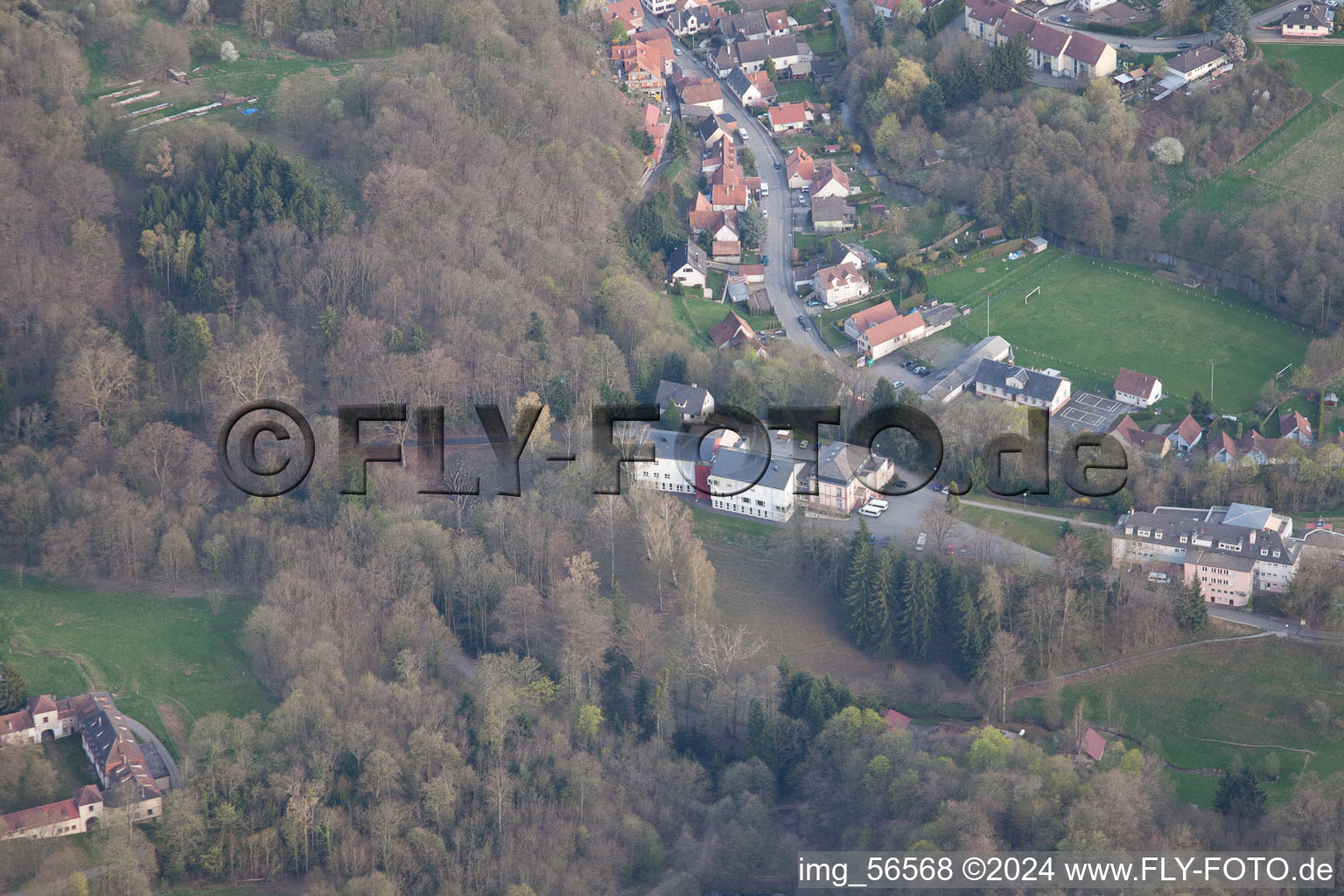 Photographie aérienne de Près de Wissembourg à Weiler dans le département Bas Rhin, France