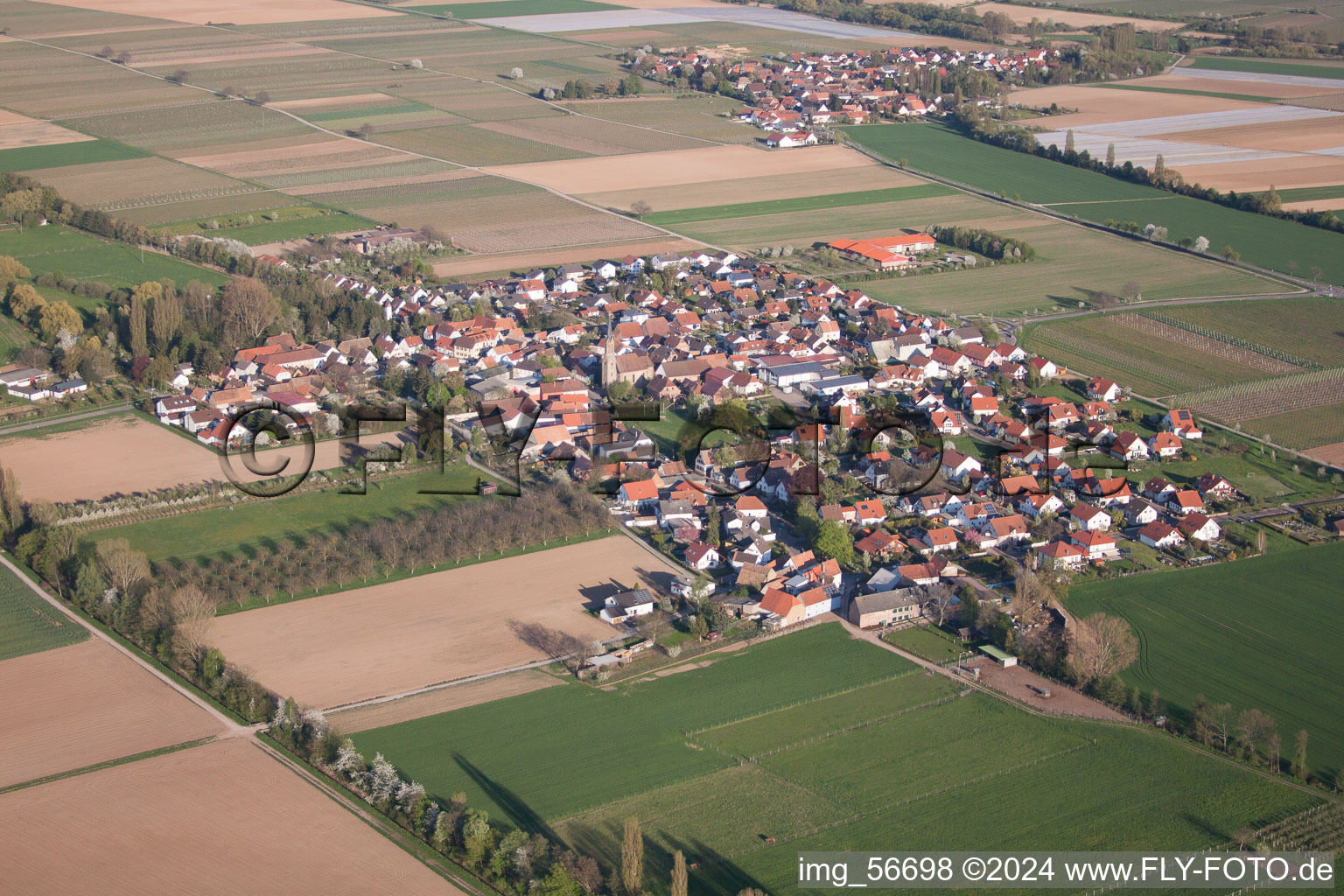 Vue aérienne de Großfischlingen dans le département Rhénanie-Palatinat, Allemagne