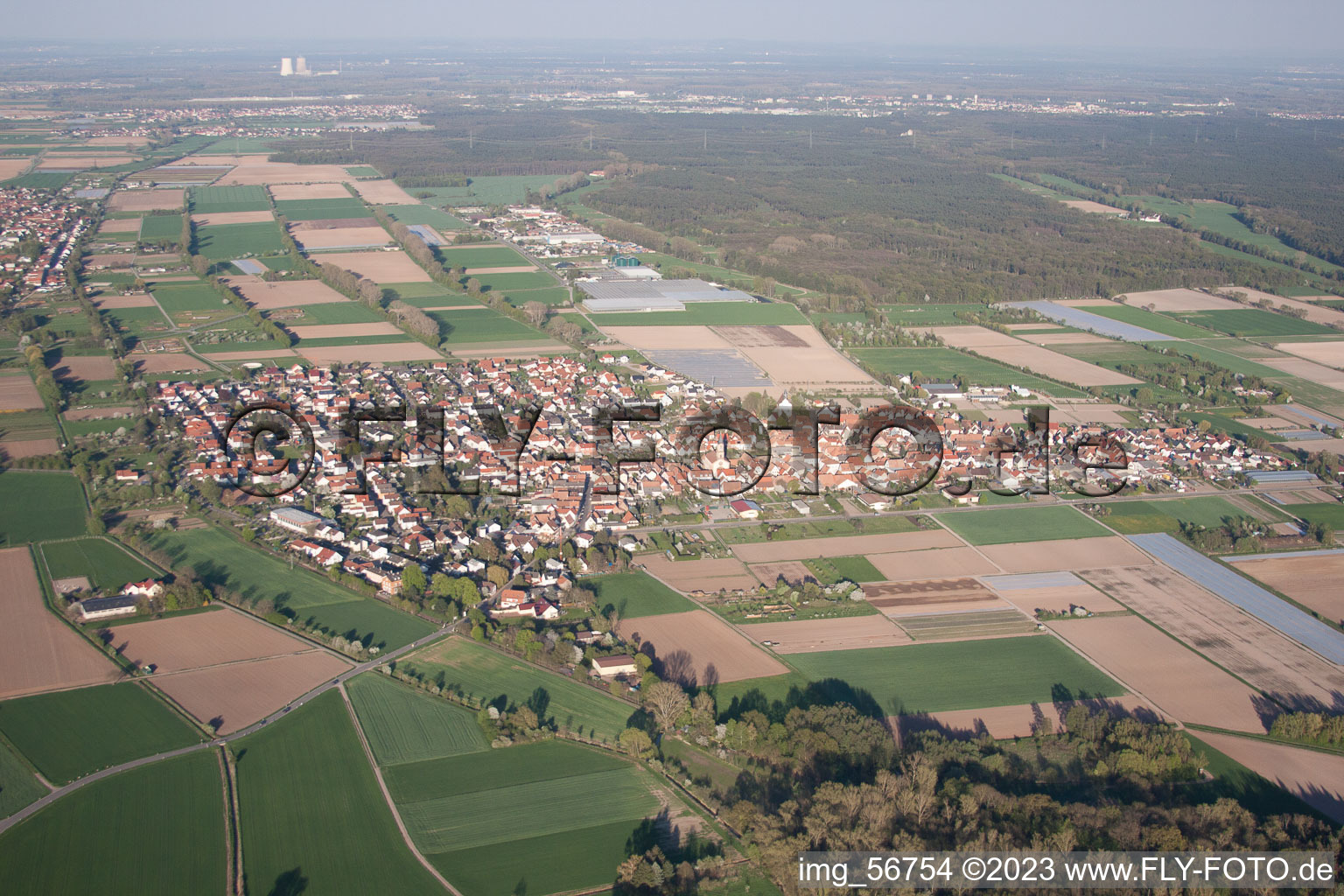 Enregistrement par drone de Hochstadt dans le département Rhénanie-Palatinat, Allemagne