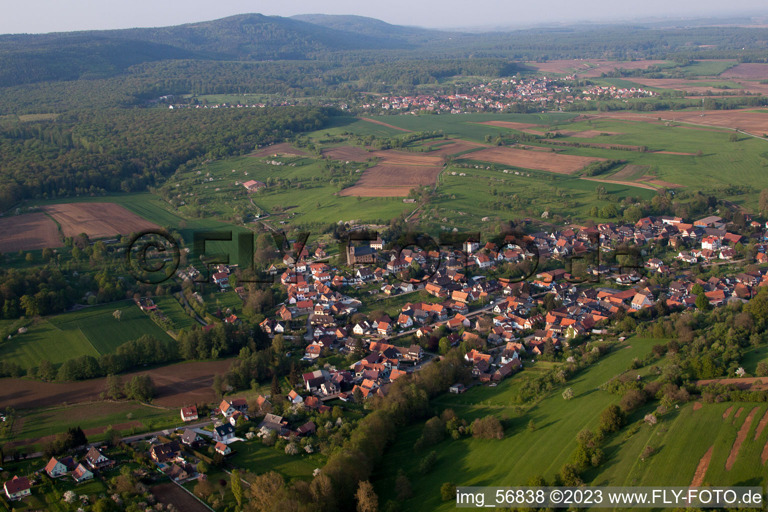 Preuschdorf dans le département Bas Rhin, France depuis l'avion