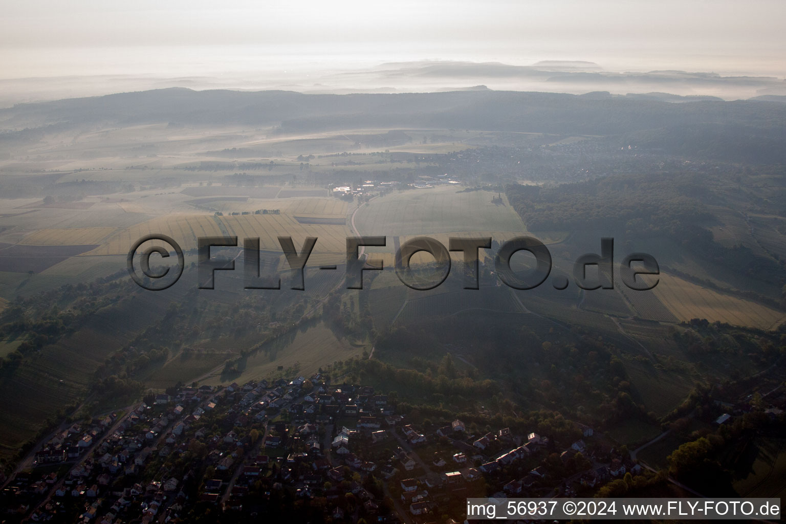 Vue aérienne de Château de Ravensbourg à Sulzfeld dans le département Bade-Wurtemberg, Allemagne