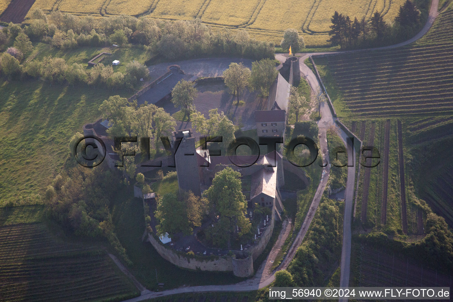 Photographie aérienne de Château de Ravensbourg à Sulzfeld dans le département Bade-Wurtemberg, Allemagne