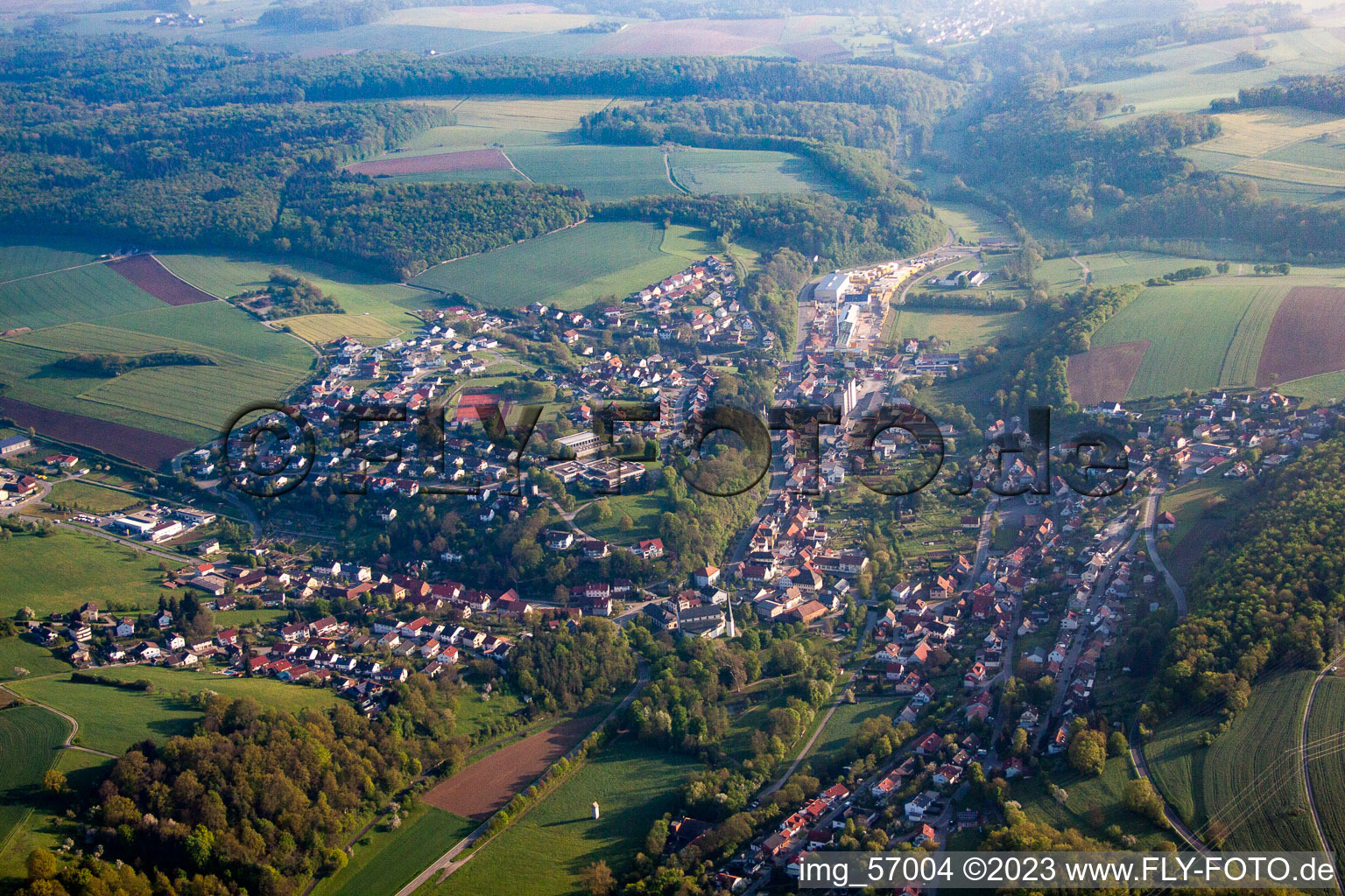 Vue aérienne de District de Neckar-Odenwald à Billigheim dans le département Bade-Wurtemberg, Allemagne