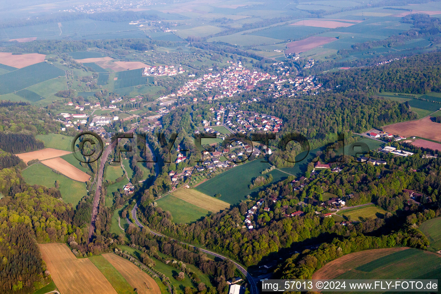 Vue aérienne de Vue sur le village à Seckach dans le département Bade-Wurtemberg, Allemagne