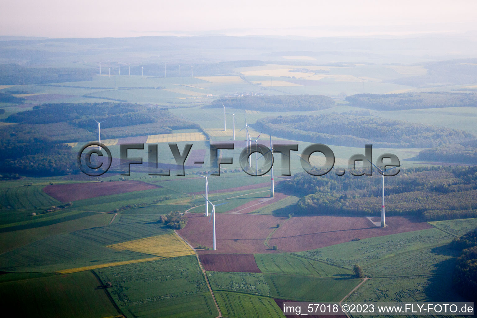 Vue aérienne de Toujours le vent arrière à Gerichtstetten dans le département Bade-Wurtemberg, Allemagne