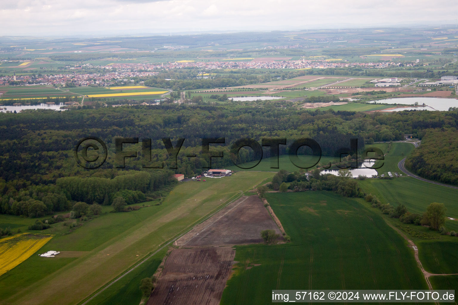 Vue aérienne de EDSF de l'Est à Schweinfurt dans le département Bavière, Allemagne