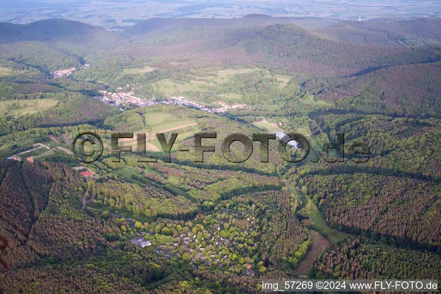 Photographie aérienne de Silz dans le département Rhénanie-Palatinat, Allemagne