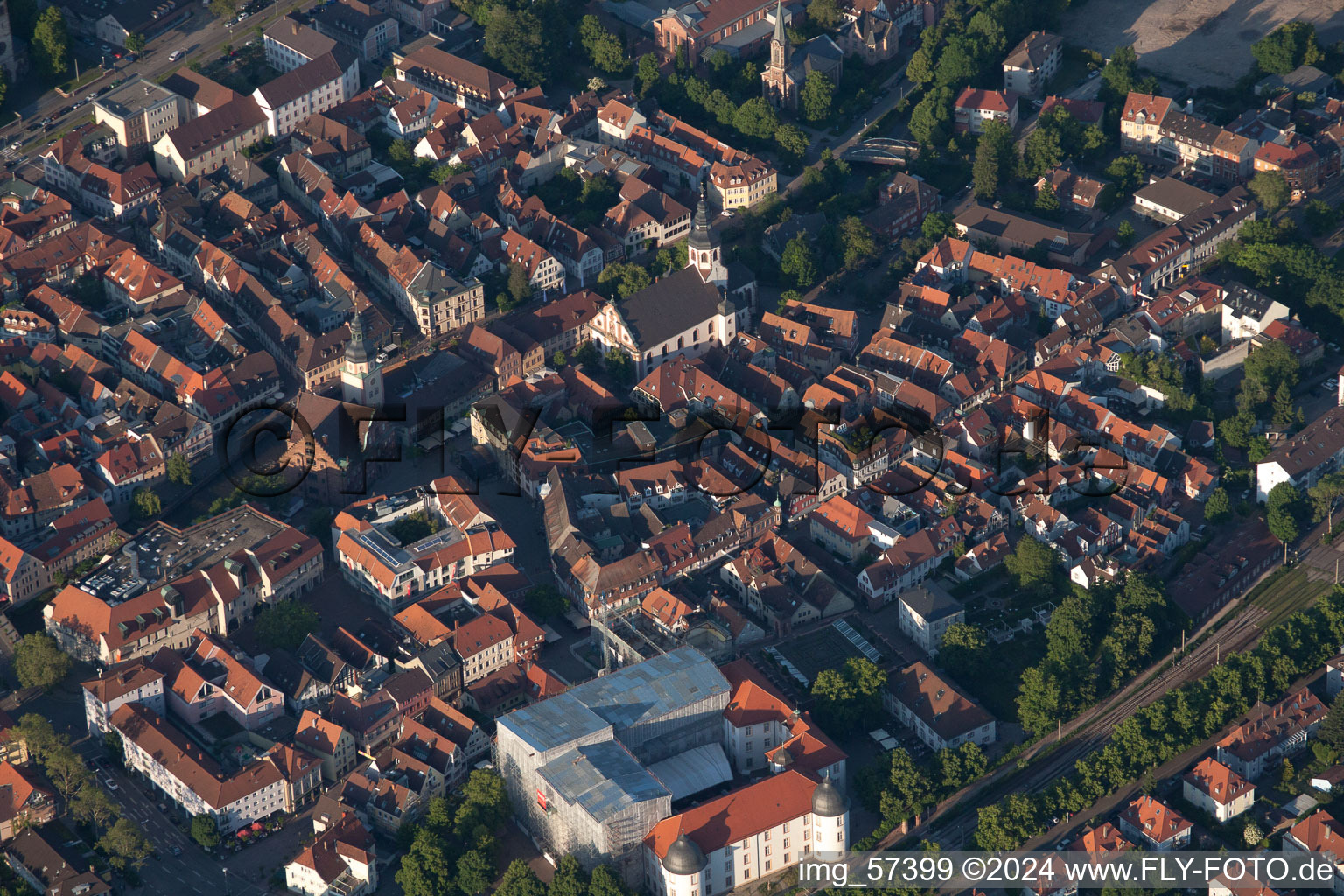 Photographie aérienne de Vieille ville du sud-ouest à Ettlingen dans le département Bade-Wurtemberg, Allemagne