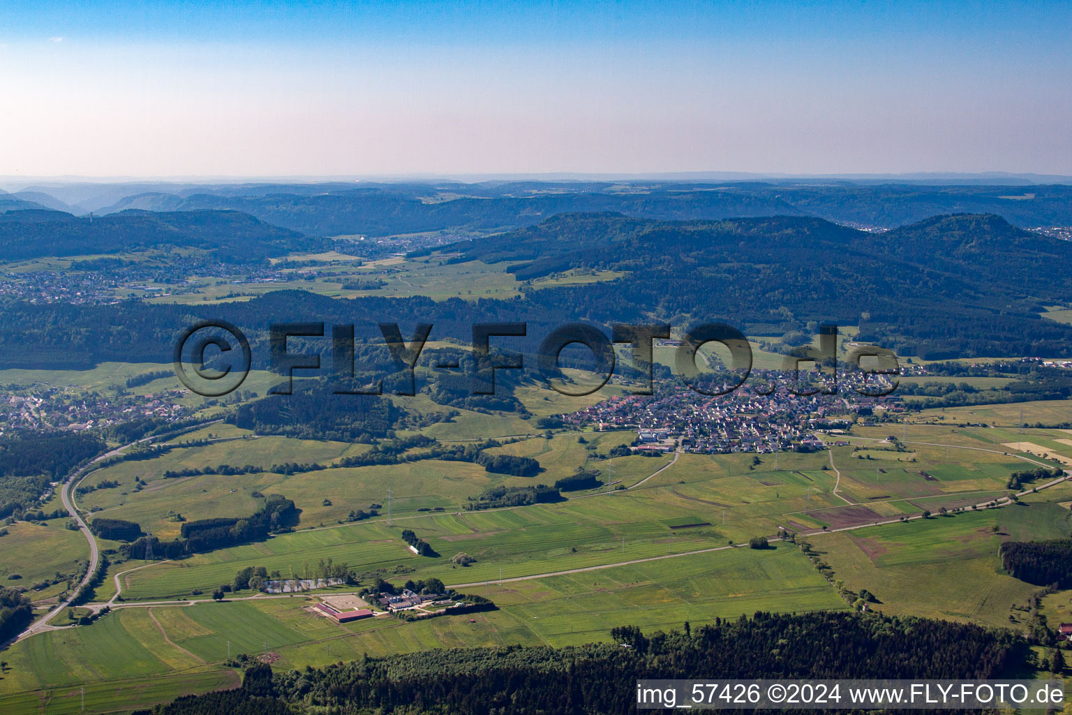 Vue aérienne de Schörzingen dans le département Bade-Wurtemberg, Allemagne