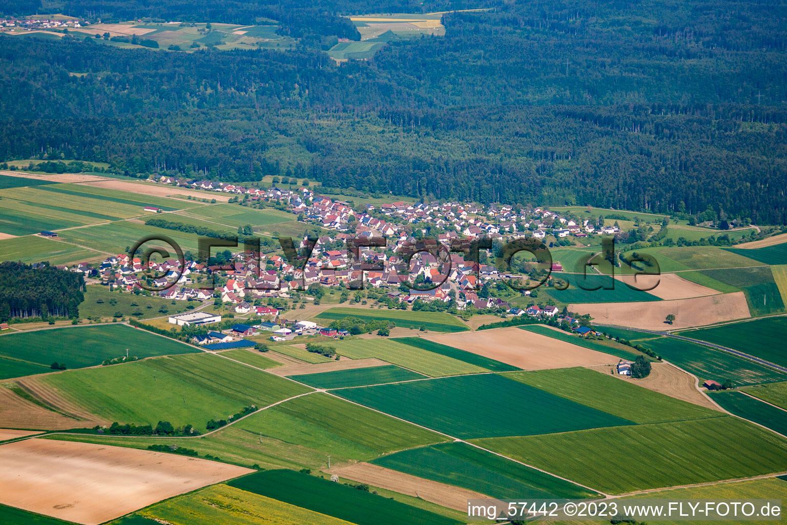 Vue aérienne de Quartier Sigmarswangen in Sulz am Neckar dans le département Bade-Wurtemberg, Allemagne