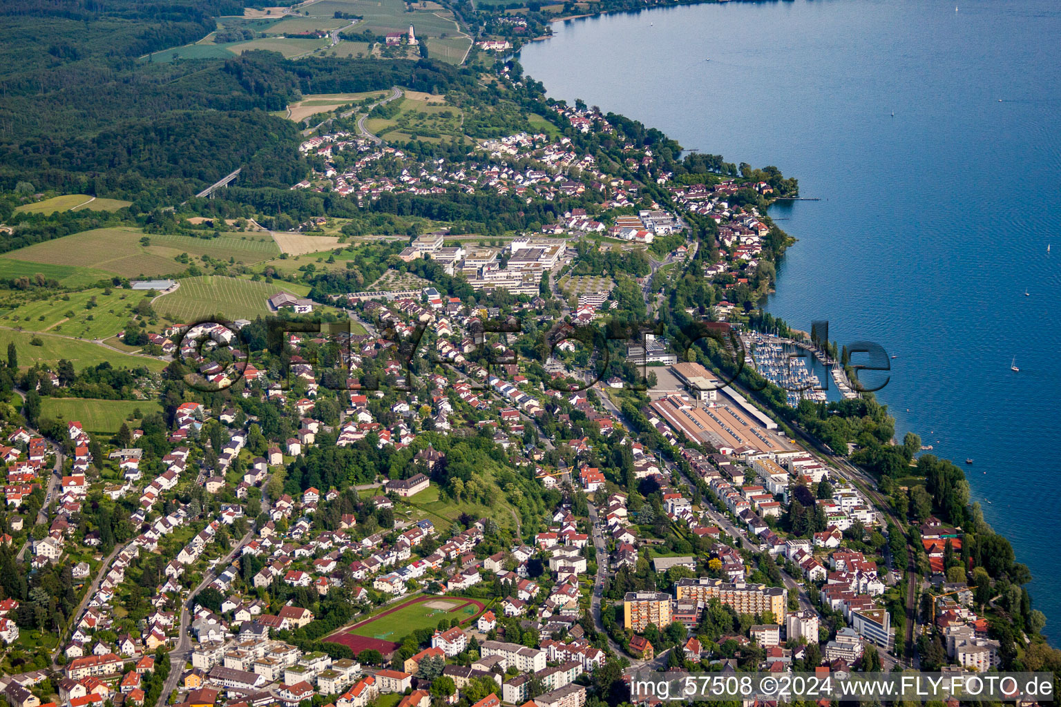 Vue d'oiseau de Überlingen dans le département Bade-Wurtemberg, Allemagne