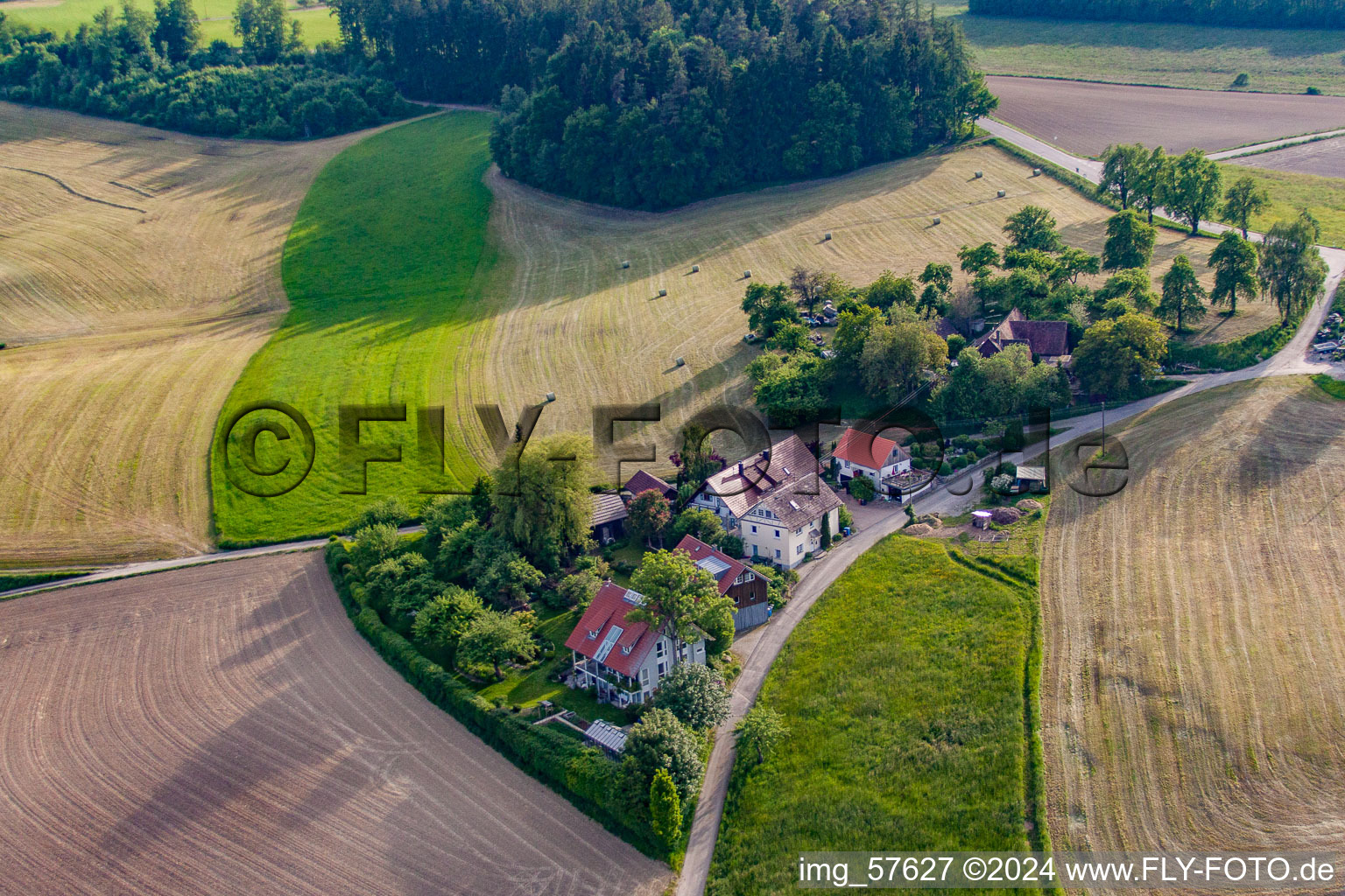 Vue aérienne de Dans le Zinken à le quartier Taisersdorf in Owingen dans le département Bade-Wurtemberg, Allemagne