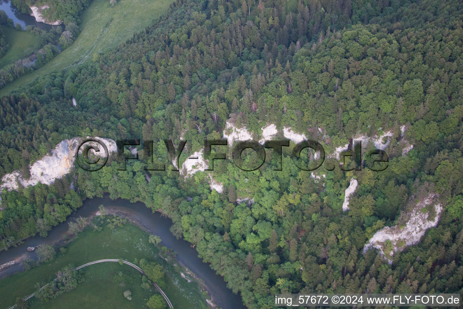 Fridingen an der Donau dans le département Bade-Wurtemberg, Allemagne vue du ciel