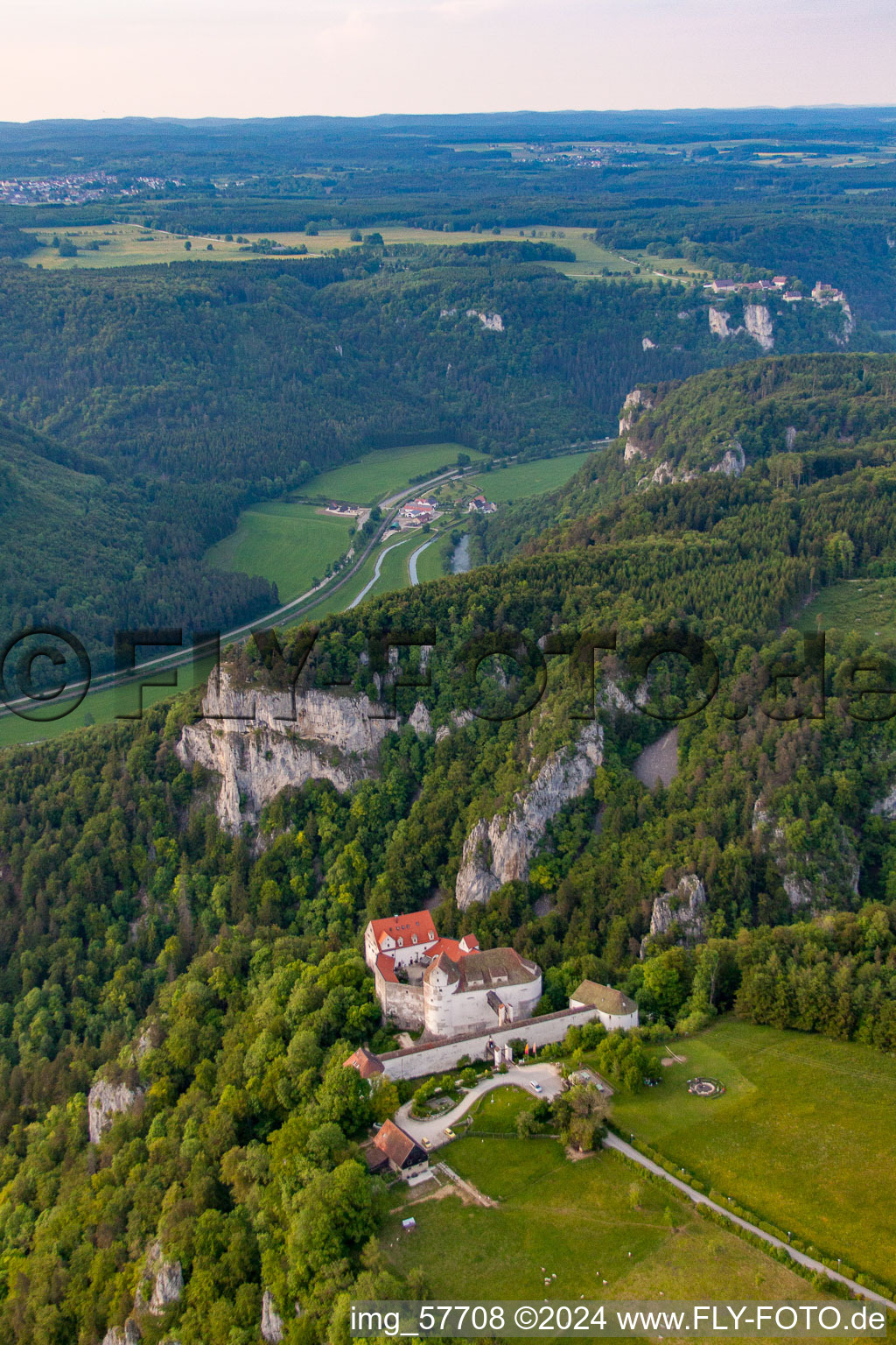 Percée du Danube à Leibertingen dans le département Bade-Wurtemberg, Allemagne hors des airs