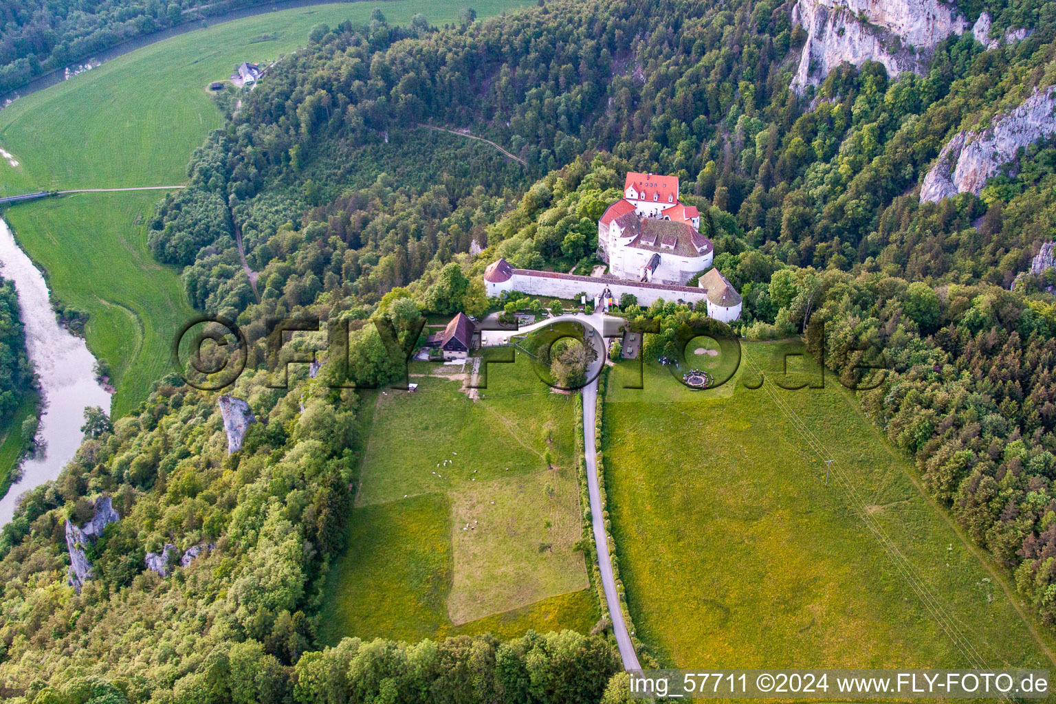 Percée du Danube à Leibertingen dans le département Bade-Wurtemberg, Allemagne vue d'en haut