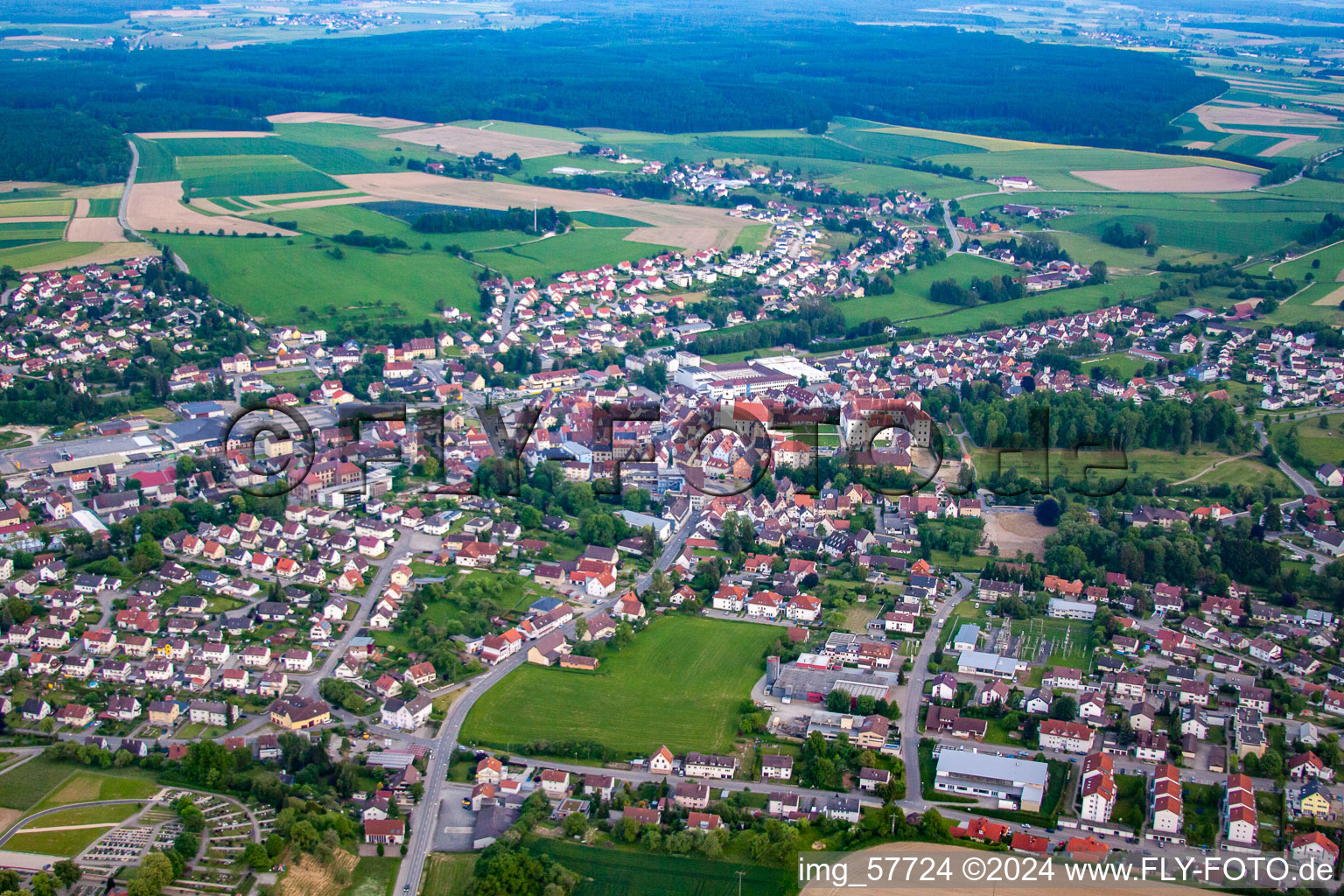 Meßkirch dans le département Bade-Wurtemberg, Allemagne du point de vue du drone