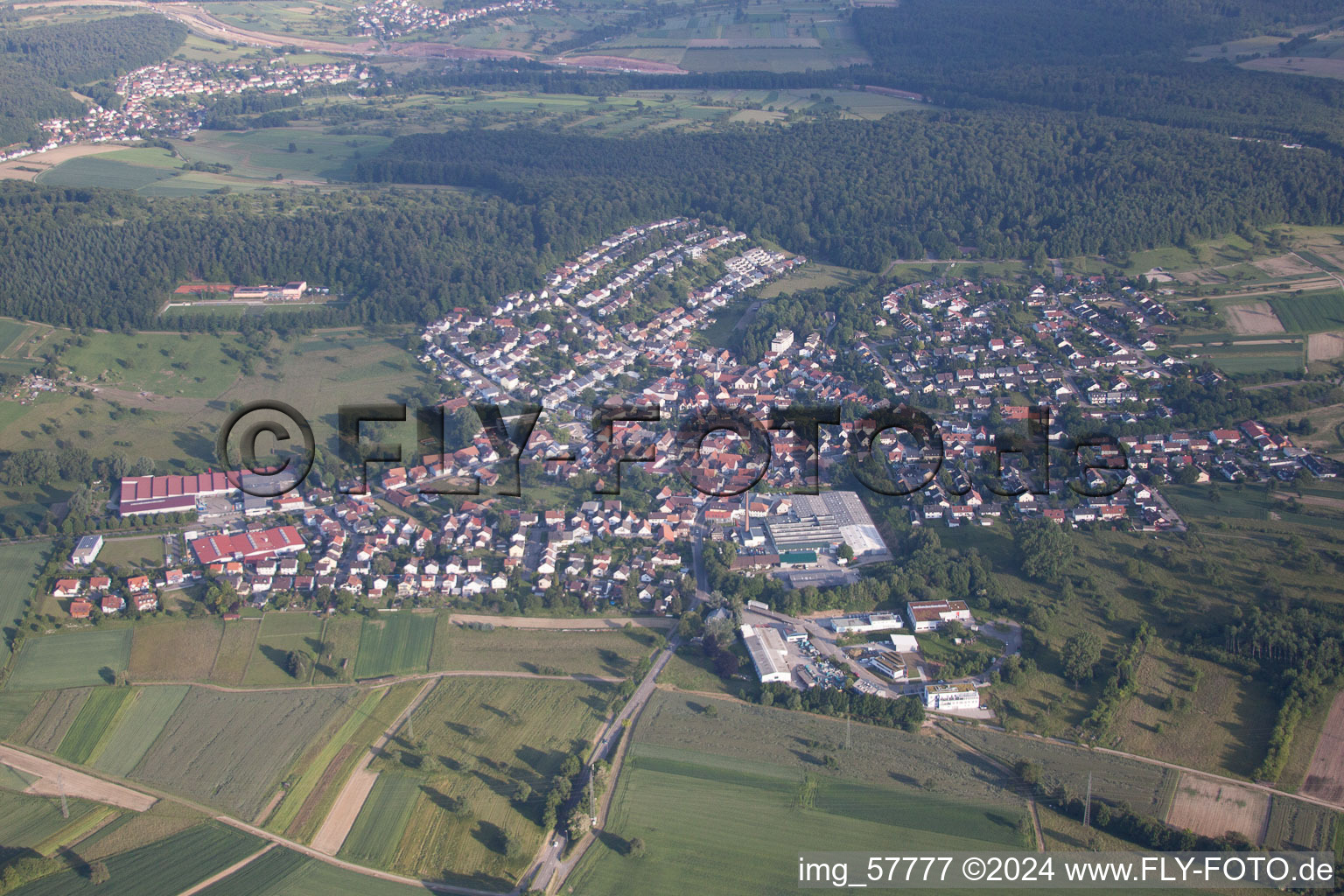 Quartier Stupferich in Karlsruhe dans le département Bade-Wurtemberg, Allemagne vue du ciel