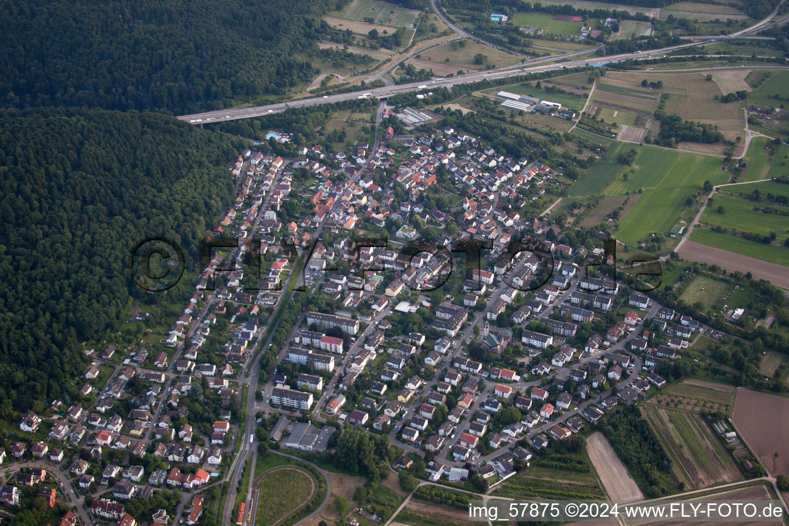 Image drone de Quartier Wolfartsweier in Karlsruhe dans le département Bade-Wurtemberg, Allemagne