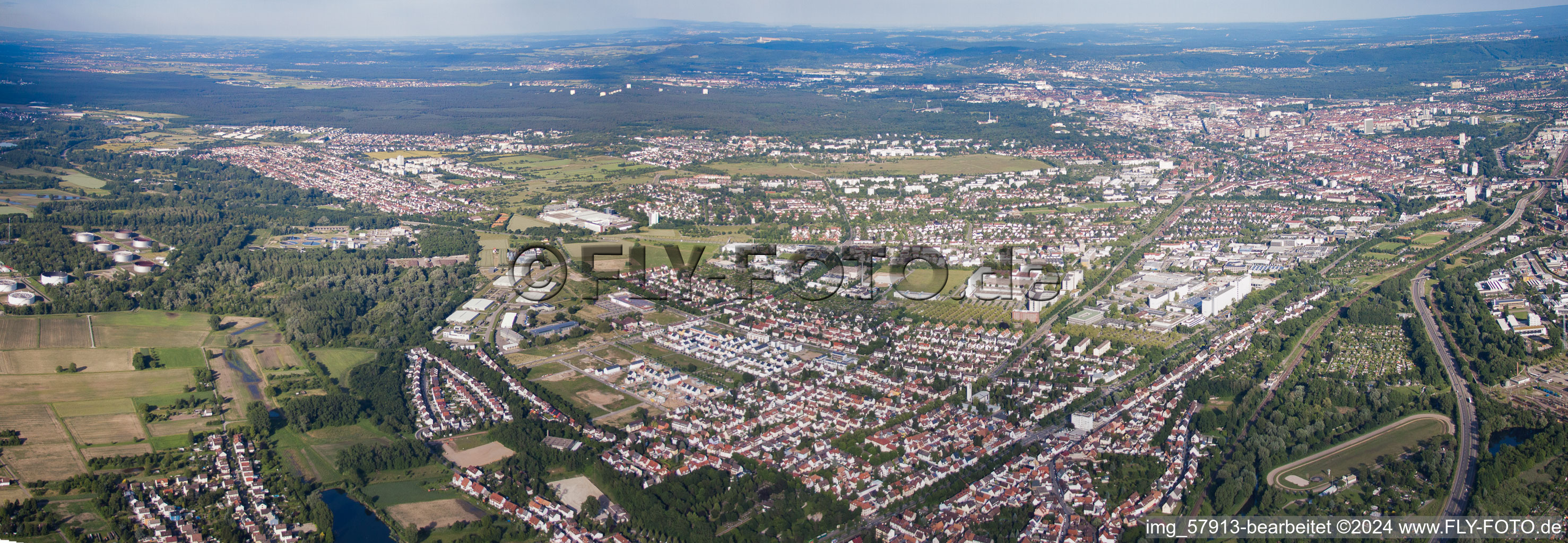 Image drone de Quartier Knielingen in Karlsruhe dans le département Bade-Wurtemberg, Allemagne