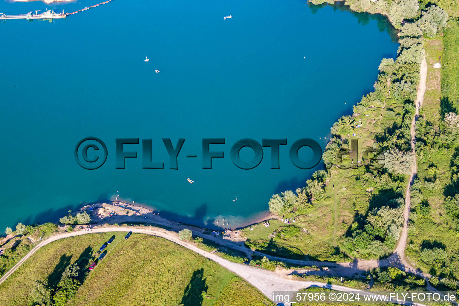 Photographie aérienne de Karlsruhe-Rheinstetten, Lac Epple à le quartier Mörsch in Rheinstetten dans le département Bade-Wurtemberg, Allemagne