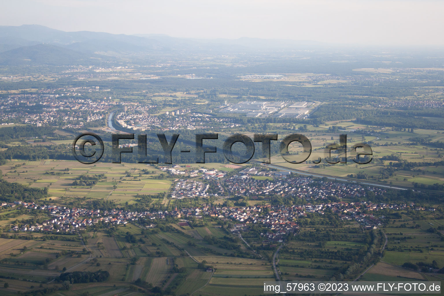 Image drone de Steinmauern dans le département Bade-Wurtemberg, Allemagne
