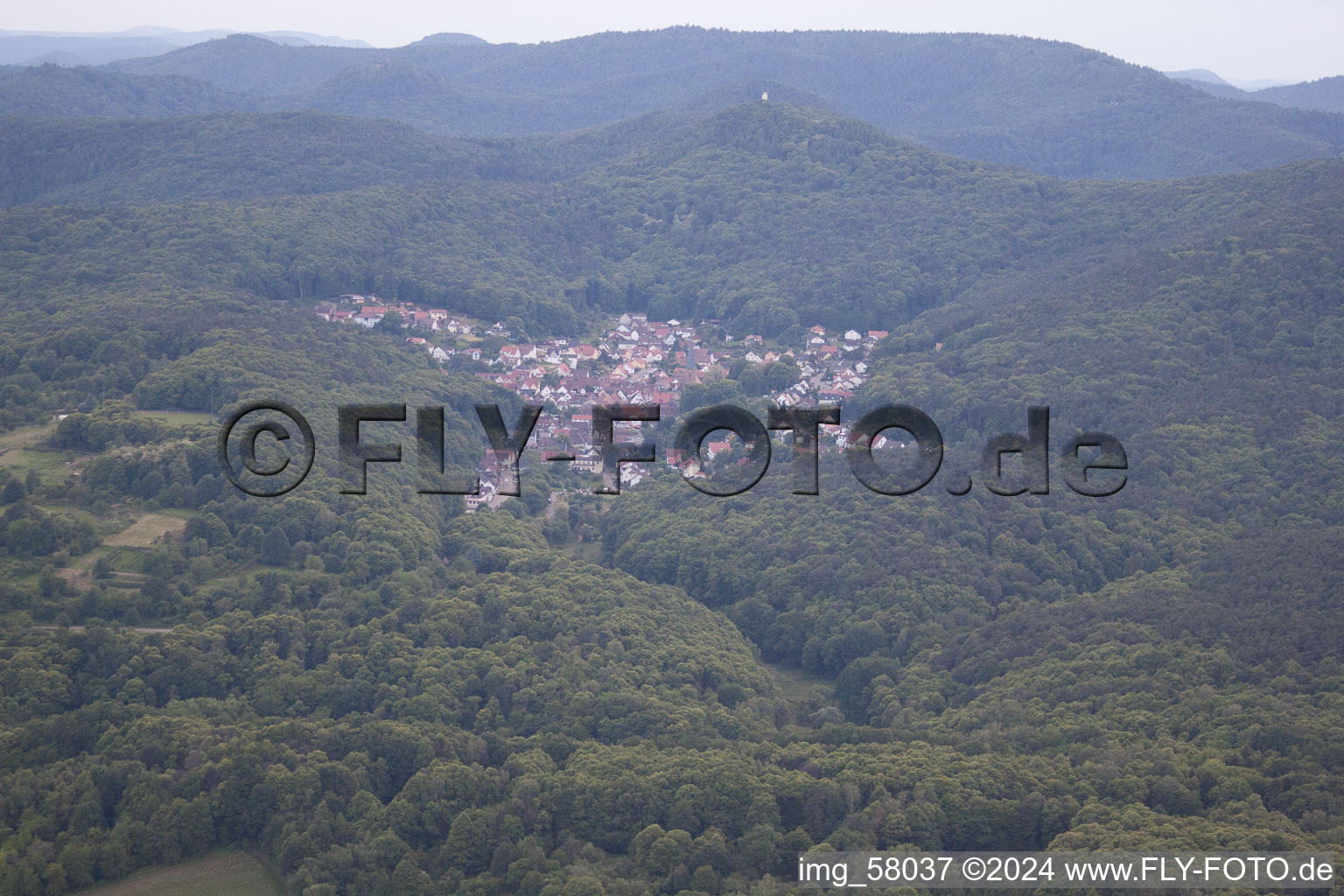 Vue oblique de Bad Bergzabern dans le département Rhénanie-Palatinat, Allemagne