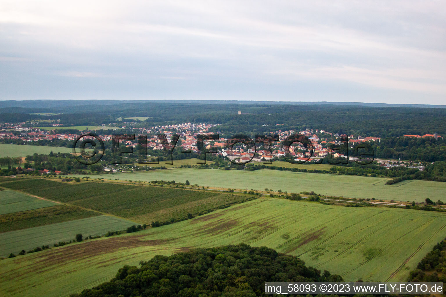 Vue aérienne de Du nord à Ballenstedt dans le département Saxe-Anhalt, Allemagne
