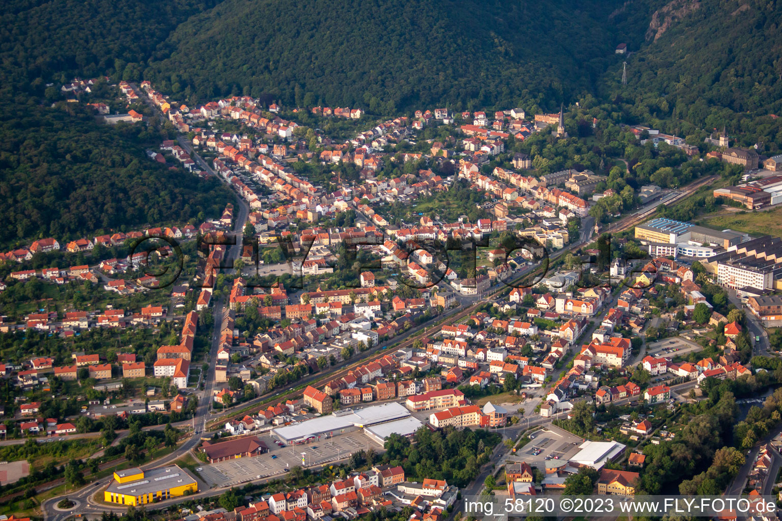 Vue aérienne de Eisenbahnstr à Thale dans le département Saxe-Anhalt, Allemagne