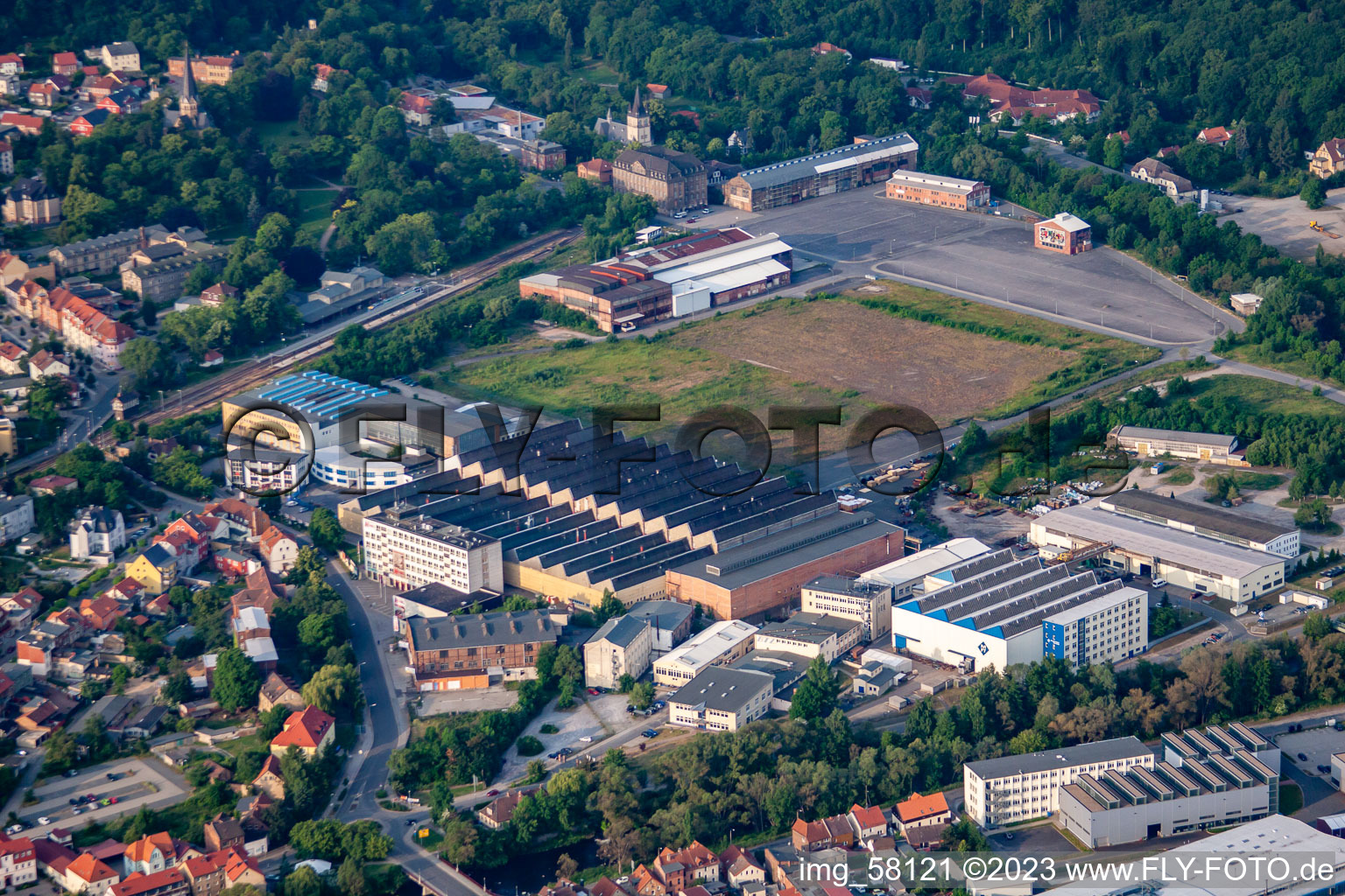 Vue aérienne de Ensemble de bâtiments de musée DDR MUSEUM THALE à Thale dans le département Saxe-Anhalt, Allemagne