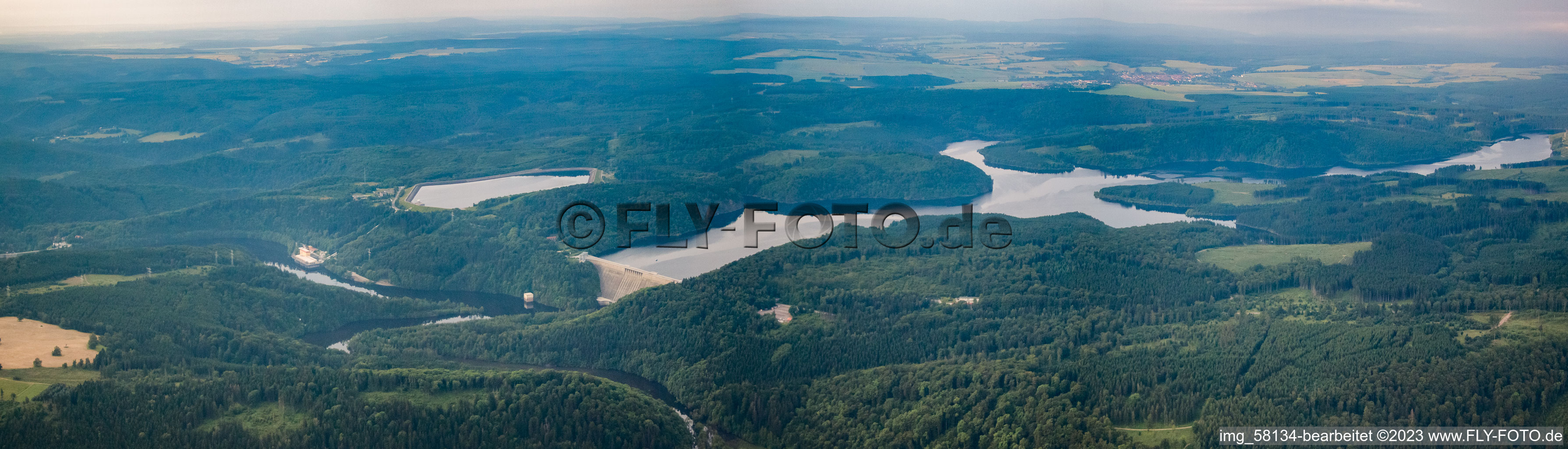Vue aérienne de Barrage panoramique de Rappbode à le quartier Neuwerk in Oberharz am Brocken dans le département Saxe-Anhalt, Allemagne
