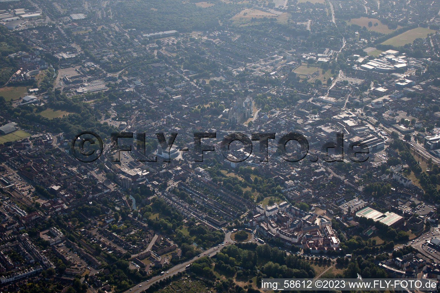 Vue aérienne de Cantorbéry à Thannington dans le département Angleterre, Grande Bretagne