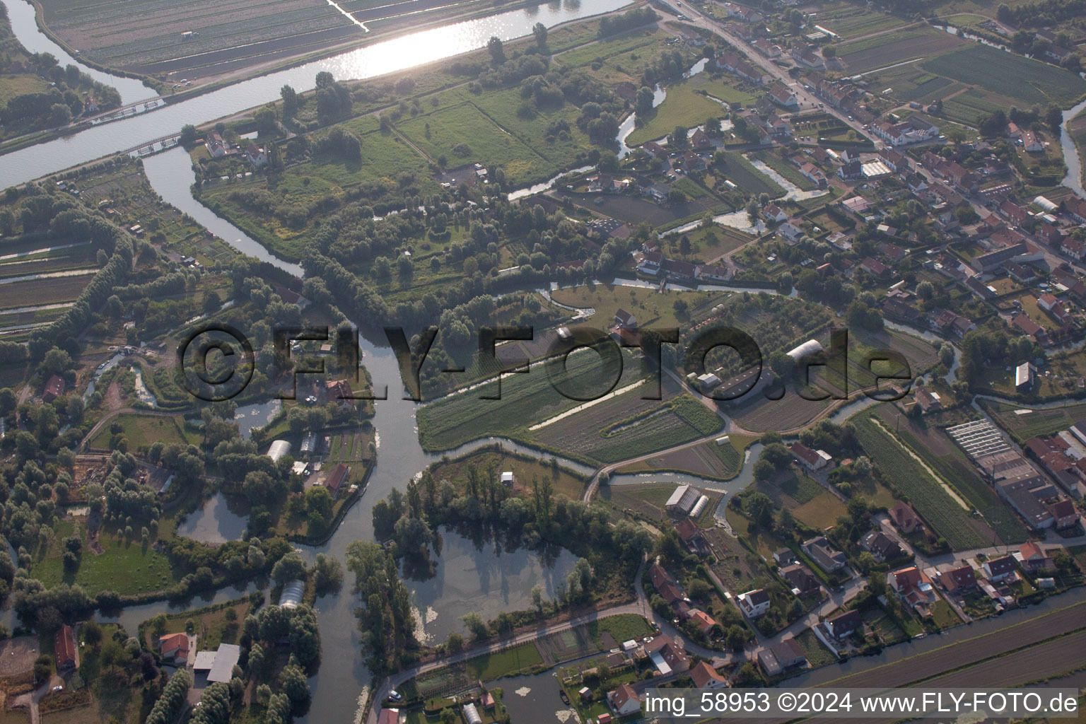 Vue oblique de Saint-Omer dans le département Pas de Calais, France