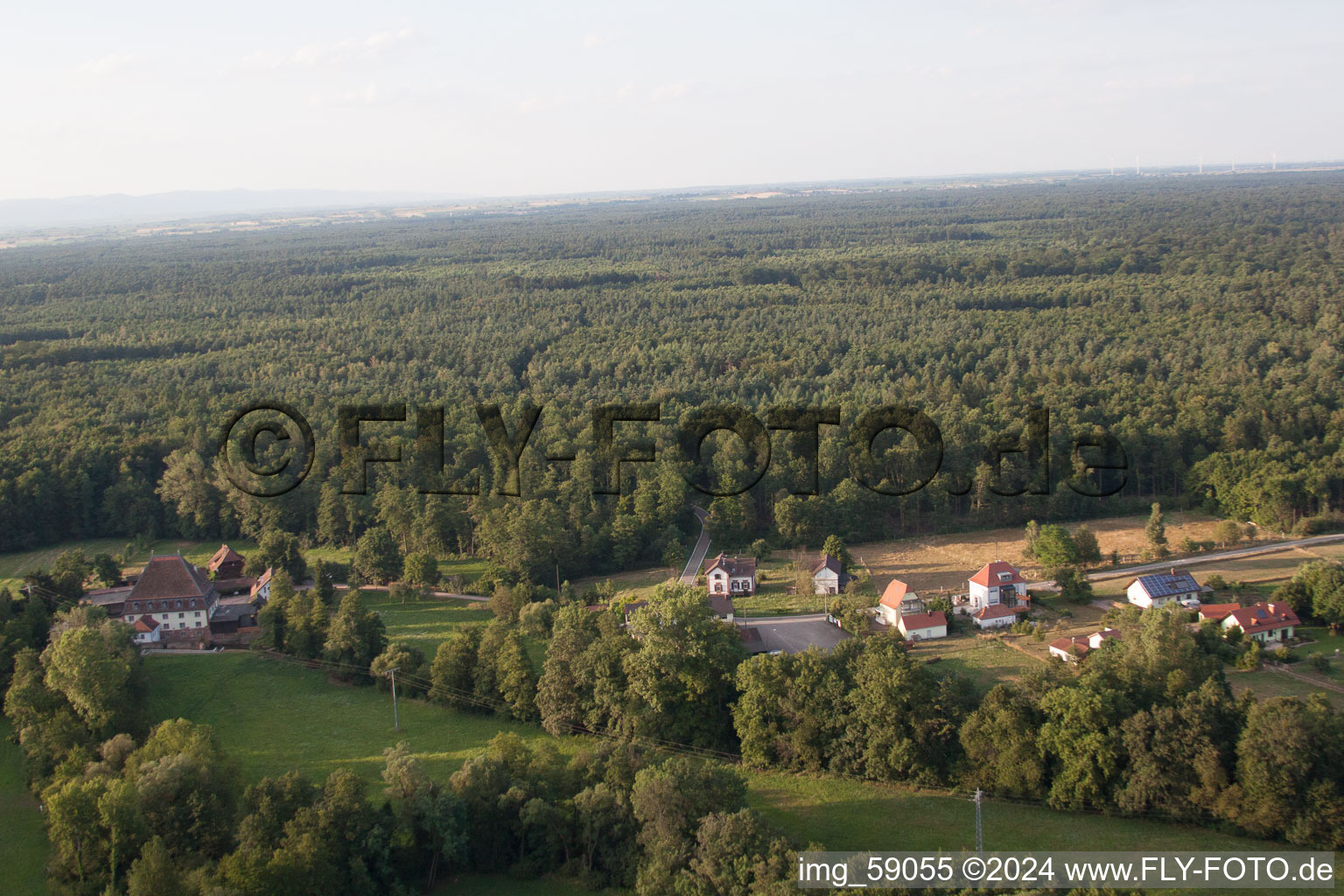 Image drone de Bienwaldmühle dans le département Rhénanie-Palatinat, Allemagne