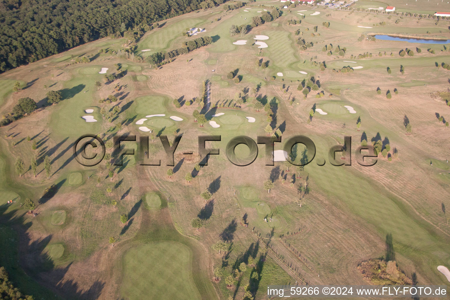 Club de golf Urloffen à le quartier Urloffen in Appenweier dans le département Bade-Wurtemberg, Allemagne d'un drone