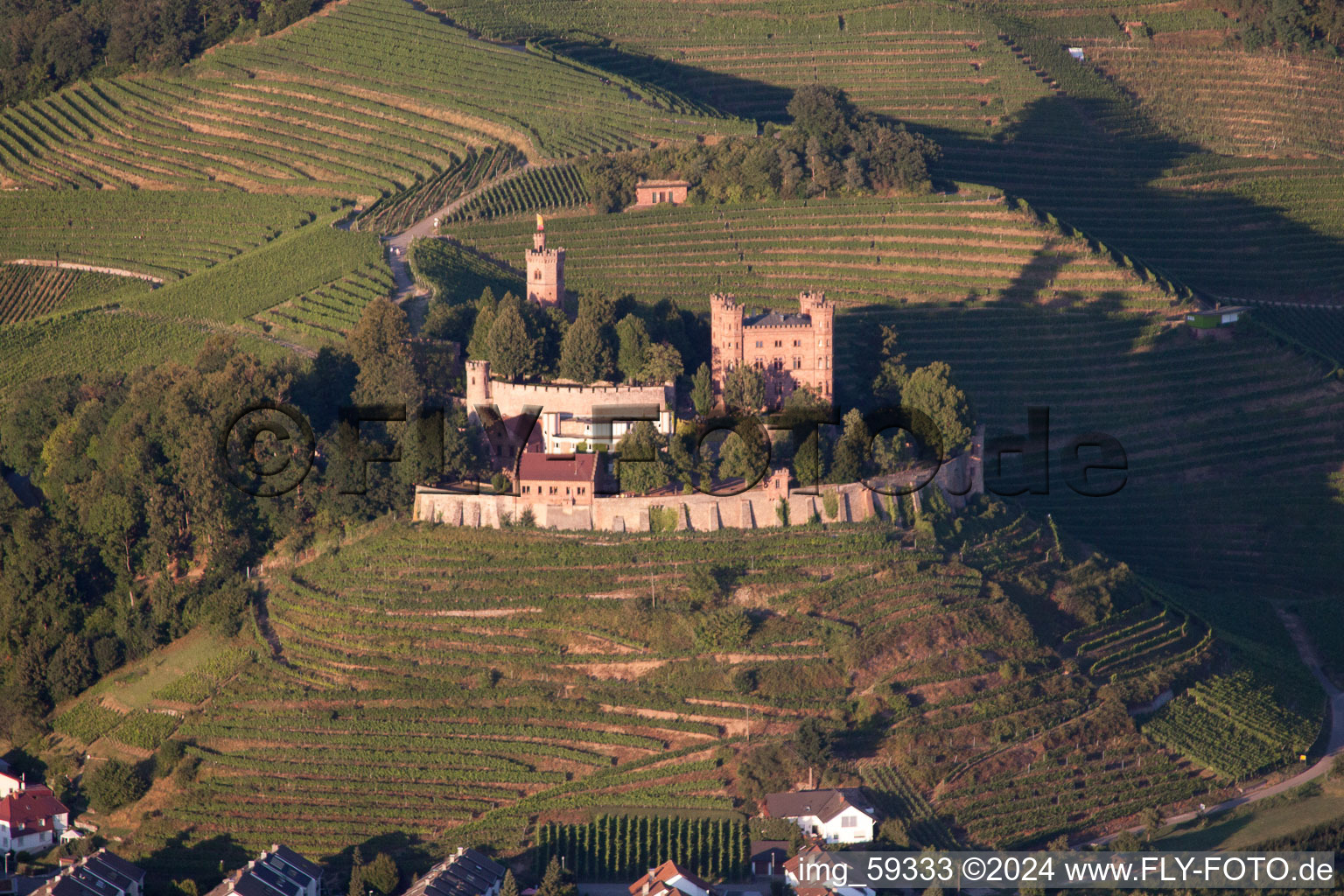 Vue aérienne de Complexe du château à Ortenberg dans le département Bade-Wurtemberg, Allemagne