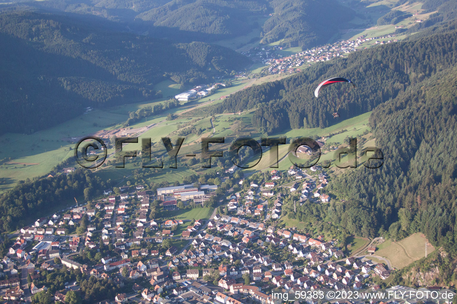 Enregistrement par drone de Haslach im Kinzigtal dans le département Bade-Wurtemberg, Allemagne