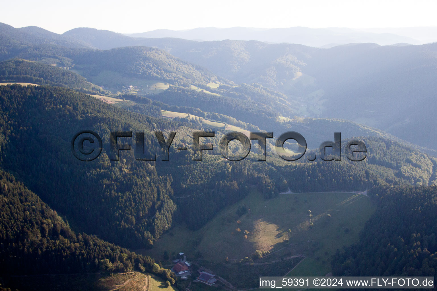 Hausach dans le département Bade-Wurtemberg, Allemagne vue d'en haut