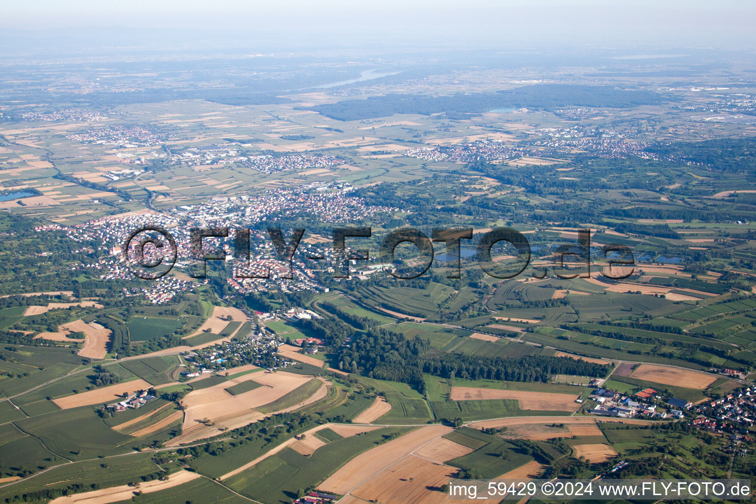 Vue aérienne de Ettenheim dans le département Bade-Wurtemberg, Allemagne