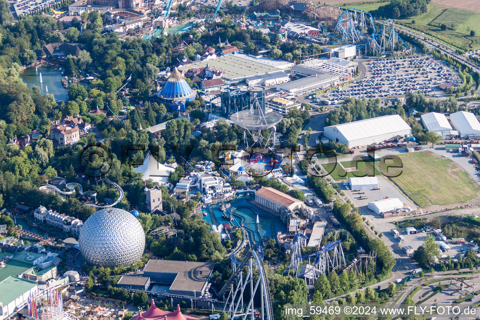 Vue oblique de Base de loisirs - Parc d'attractions Europa-Park à Rust dans le département Bade-Wurtemberg, Allemagne