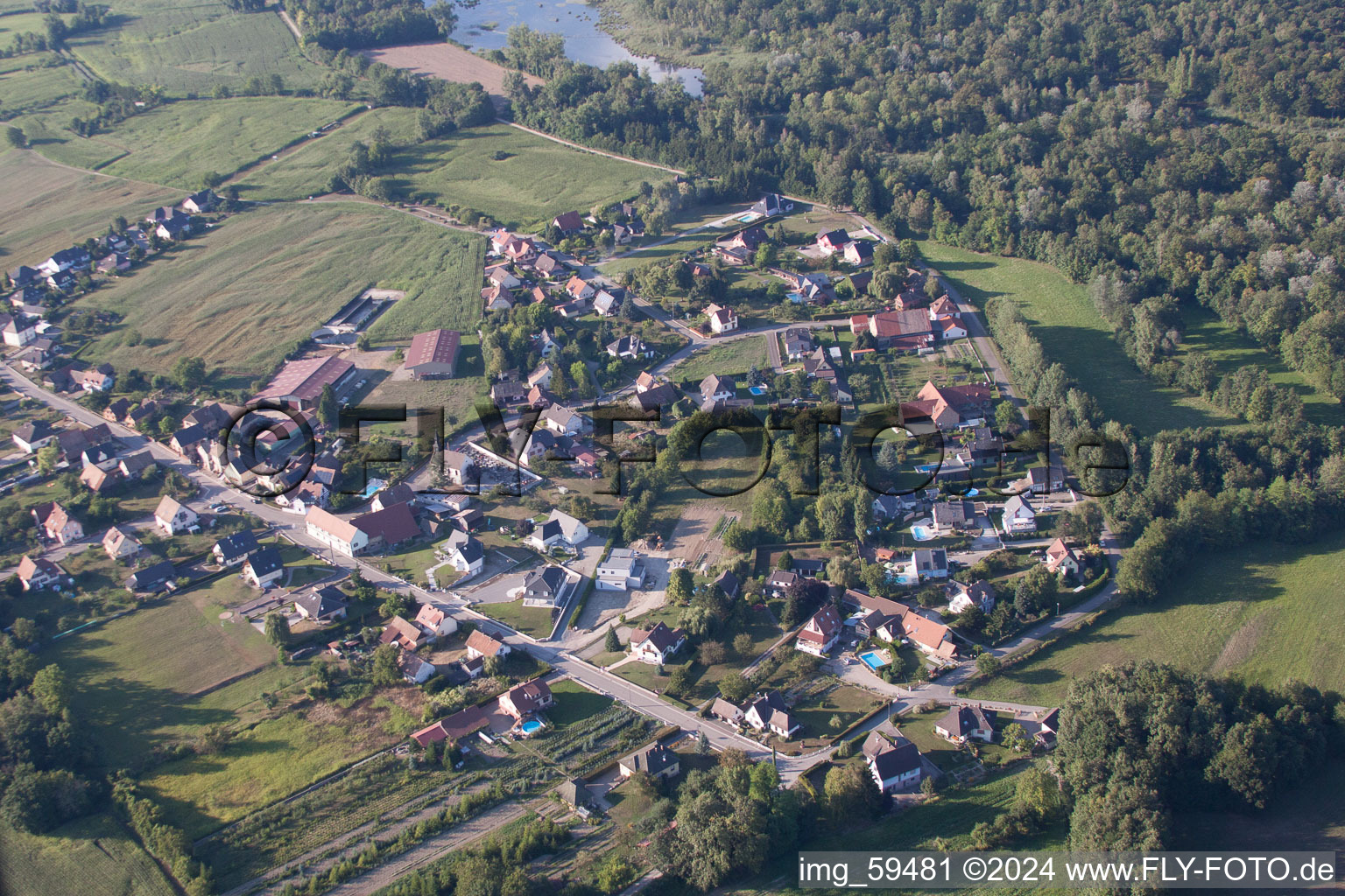 Vue aérienne de Daubensand dans le département Bas Rhin, France