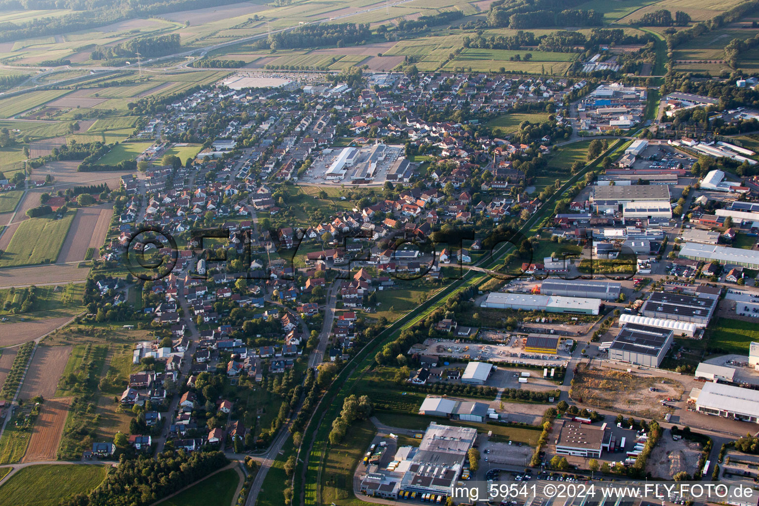 Quartier Vimbuch in Bühl dans le département Bade-Wurtemberg, Allemagne depuis l'avion