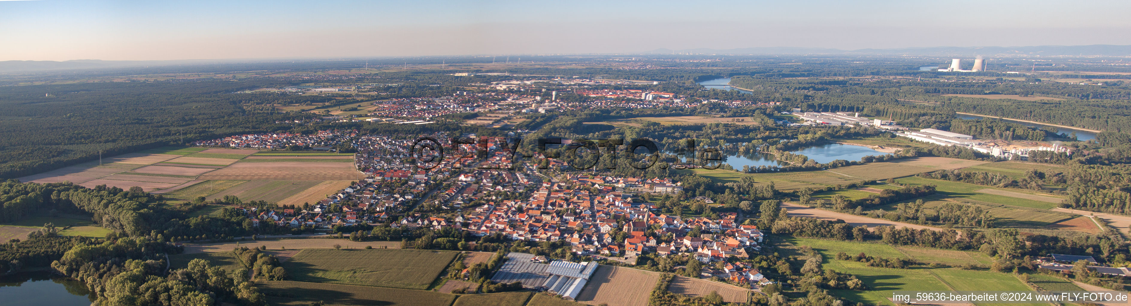 Vue aérienne de Panorama à Germersheim dans le département Rhénanie-Palatinat, Allemagne