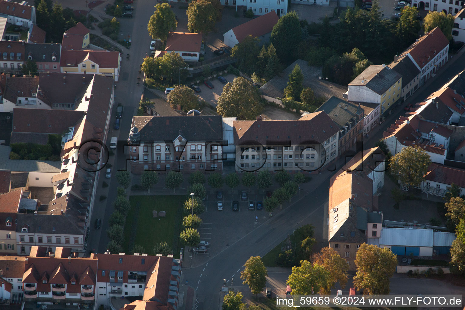 Vue aérienne de Germersheim dans le département Rhénanie-Palatinat, Allemagne