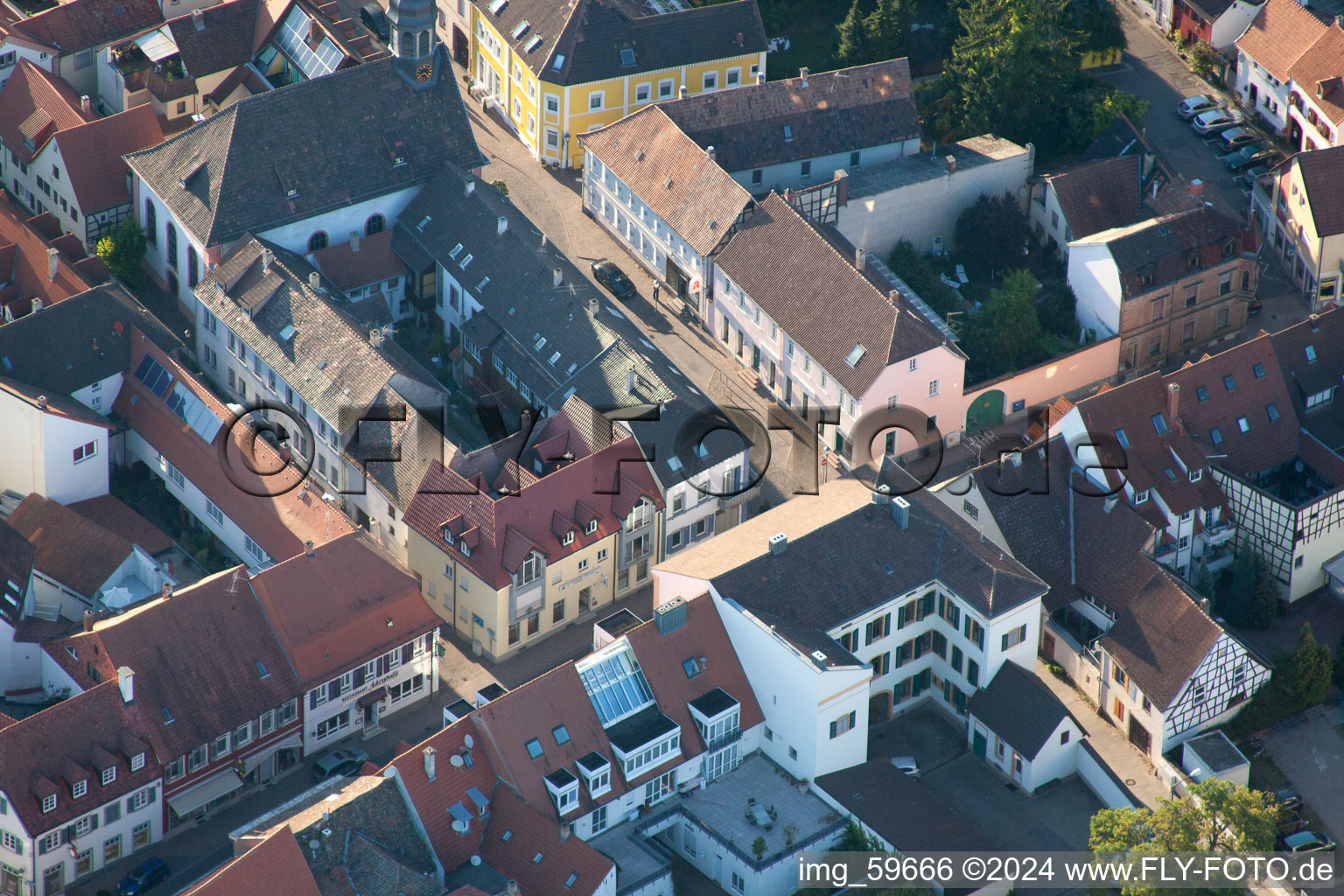 Germersheim dans le département Rhénanie-Palatinat, Allemagne d'en haut