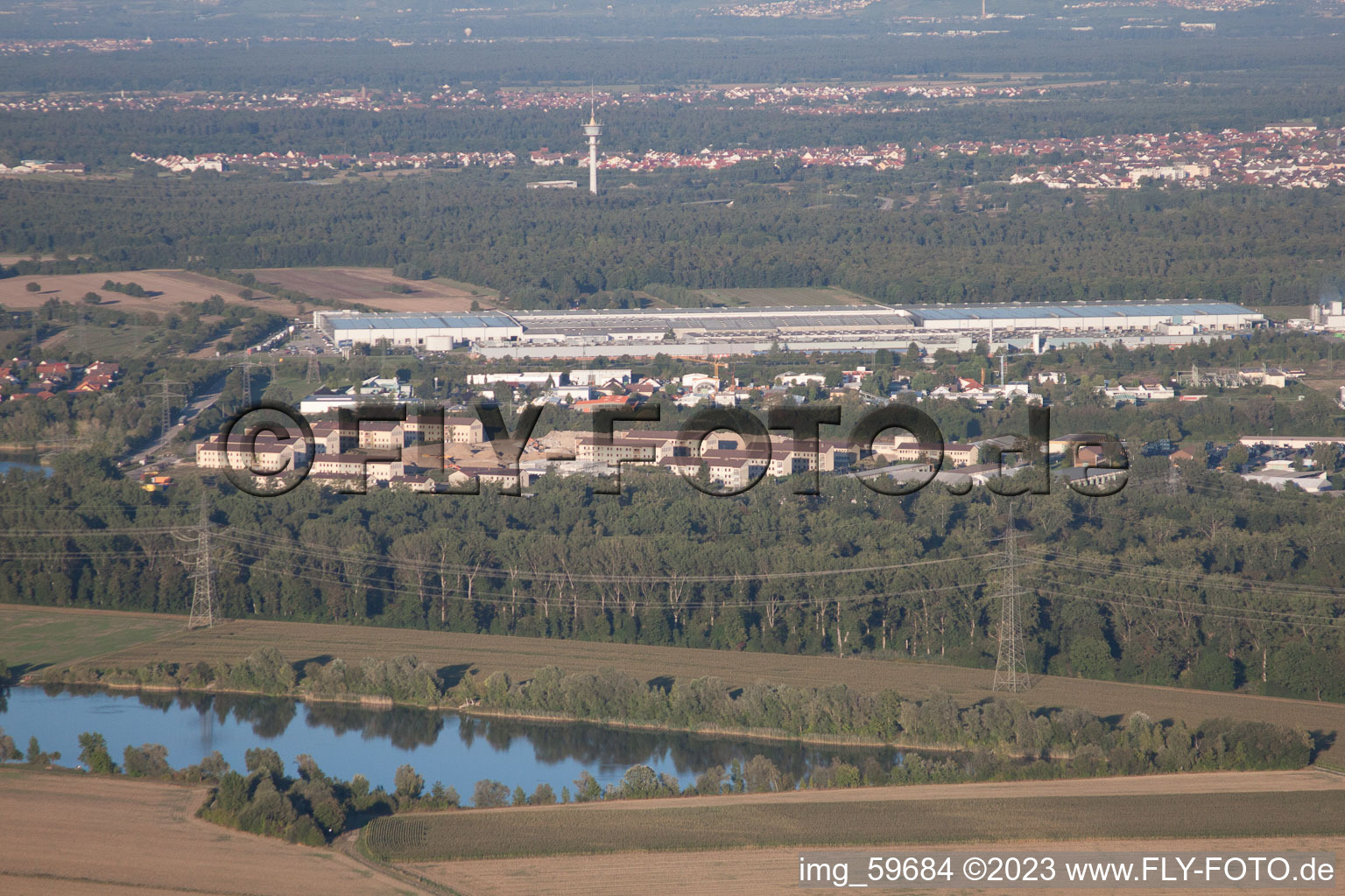 Vue aérienne de Salmkaserner et Goddyear du sud à Philippsburg dans le département Bade-Wurtemberg, Allemagne