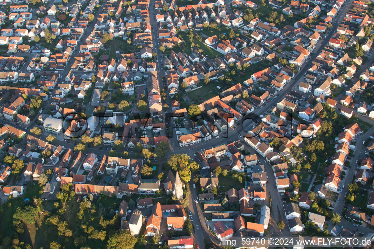 Quartier Eggenstein in Eggenstein-Leopoldshafen dans le département Bade-Wurtemberg, Allemagne vu d'un drone