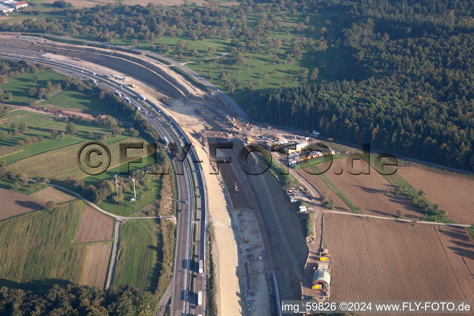 Photographie aérienne de Mütschelbach, chantier A8 à le quartier Untermutschelbach in Karlsbad dans le département Bade-Wurtemberg, Allemagne