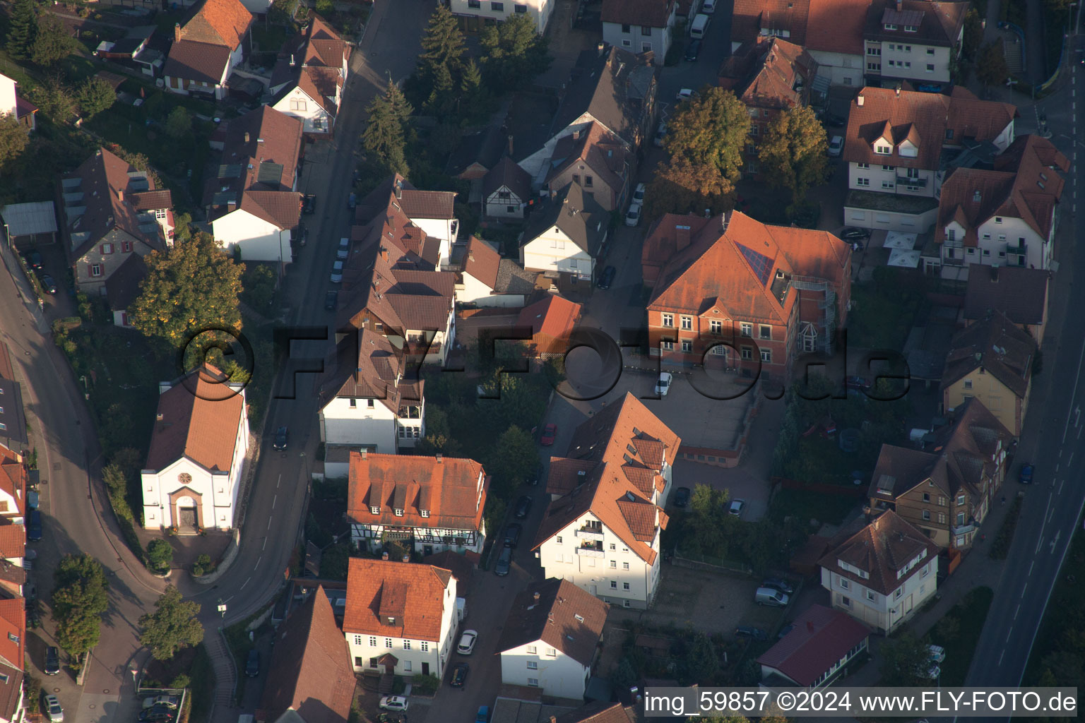 Ispringen dans le département Bade-Wurtemberg, Allemagne d'un drone