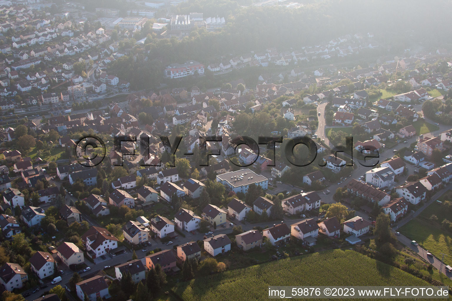 Enregistrement par drone de À Rothsberg à Ispringen dans le département Bade-Wurtemberg, Allemagne